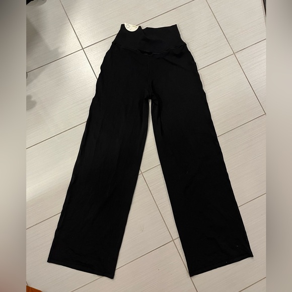 NWT Aerie OFFLINE Real Me XTRA Wide Leg High Waisted Trouser - Picture 4 of 11